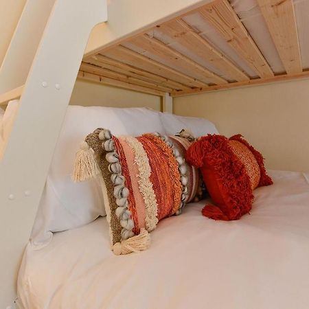Just Stay Wales - Castle Square Cottage, Mumbles Екстериор снимка